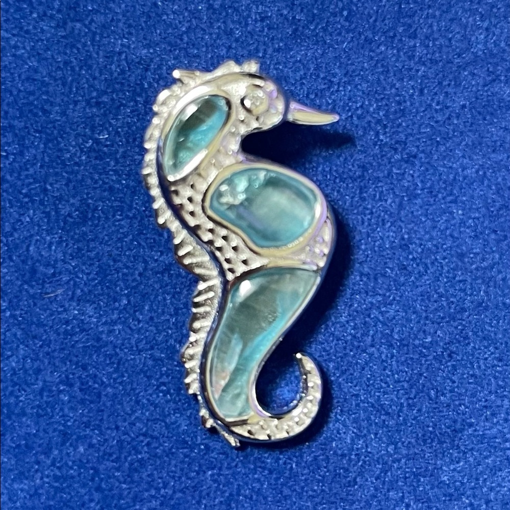 925 Sterling Silver Kyanite Seahorse Necklace Charm Pendant with hidden bail